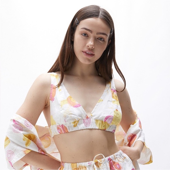 Charlie Holiday Tops - Charlie Holiday Vacay Paloma Linen Top Size Small NWT